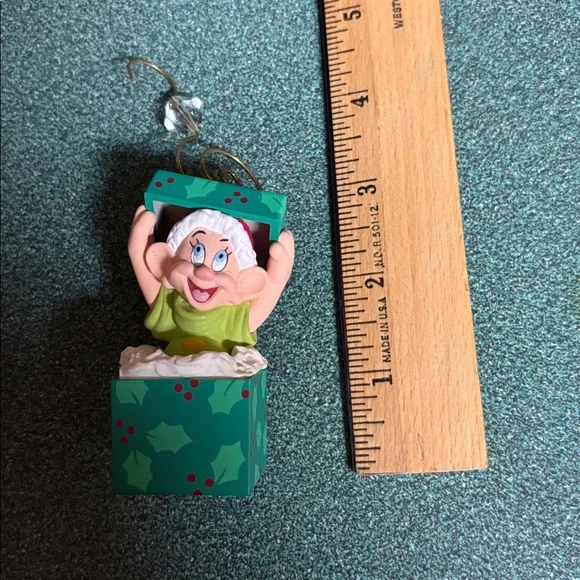 Dopey Christmas Ornament - Picture 3 of 3